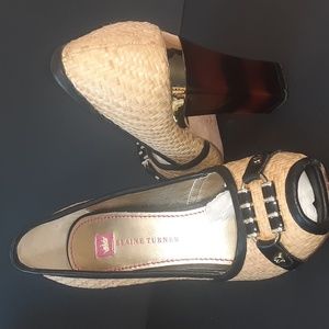 Elaine Turner size 7.5
